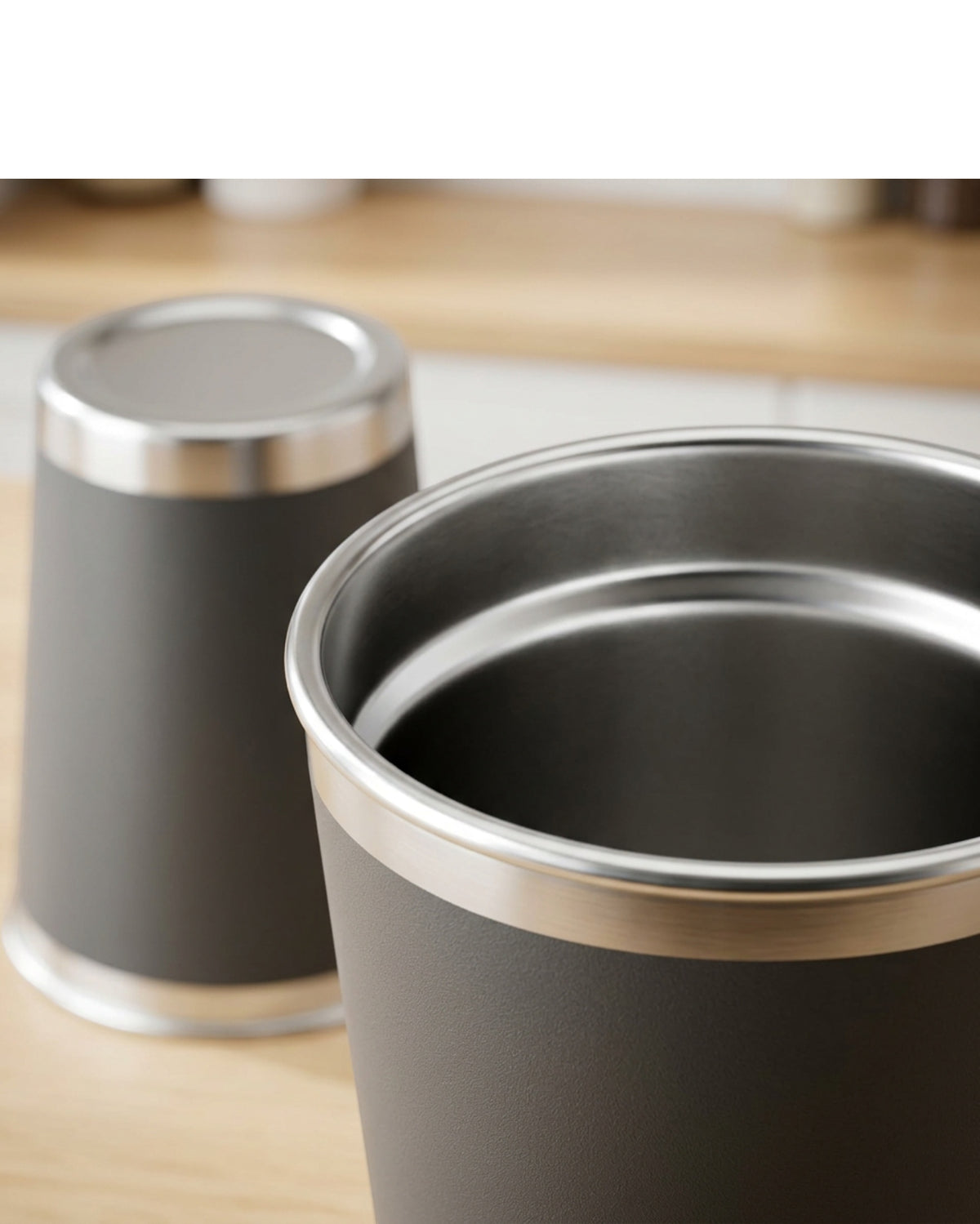 Zbwkp Stackable Tapered Single-Wall Beer Cup 20 oz Graphite - Detail view